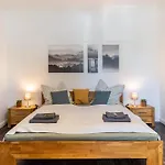 Holiday home Optikstadt *